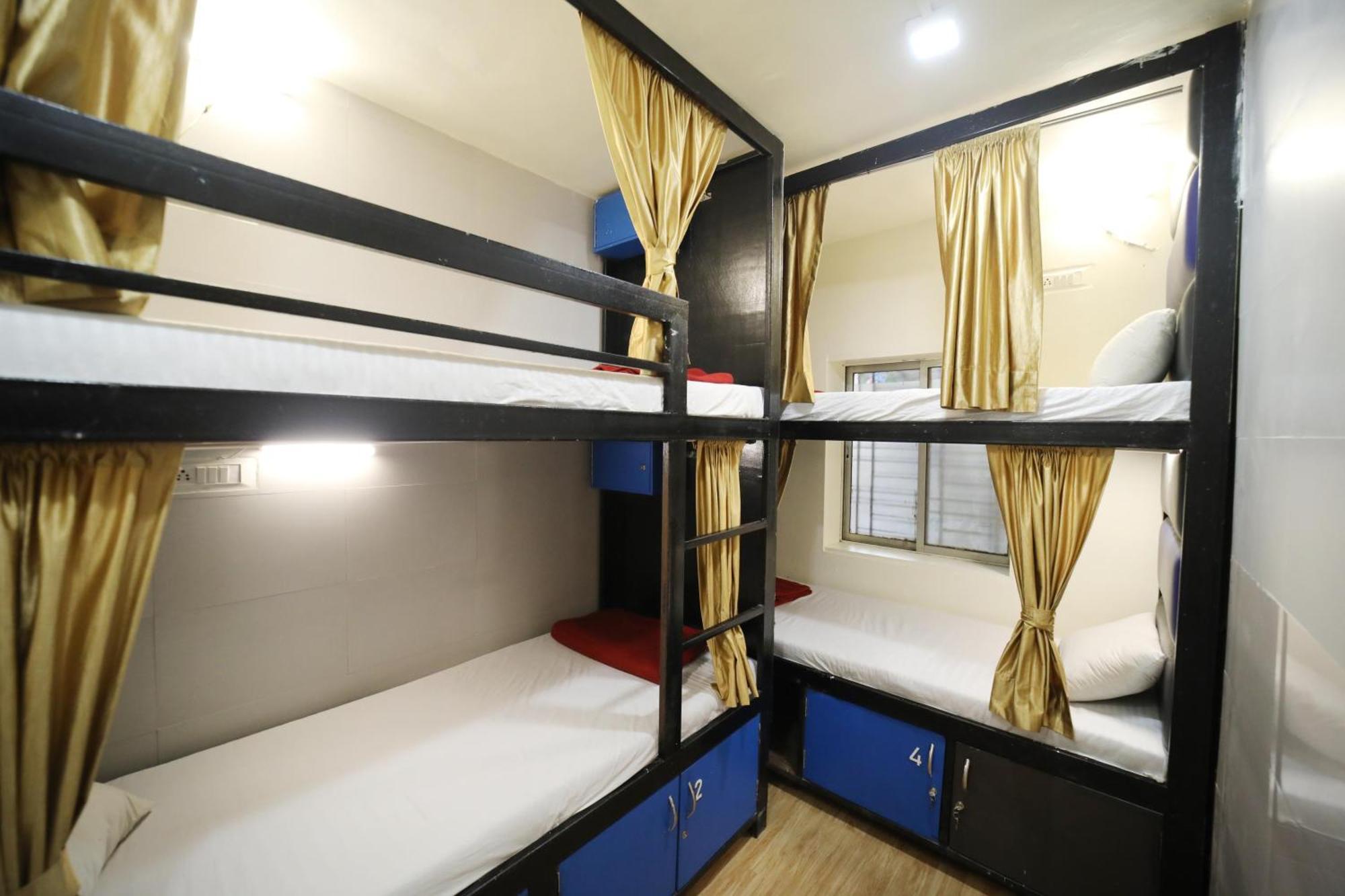 The Hubz Hostel - Mumbai — Photos 1